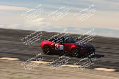 media/Jan-04-2026-SCCA SD (Sun) [[defc442887]]/3-Intermediate 2 group/Session 2 Bowl Speed Pans/